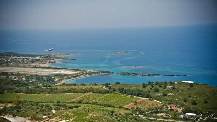 Hotels near Gentilini Winery & Vineyards