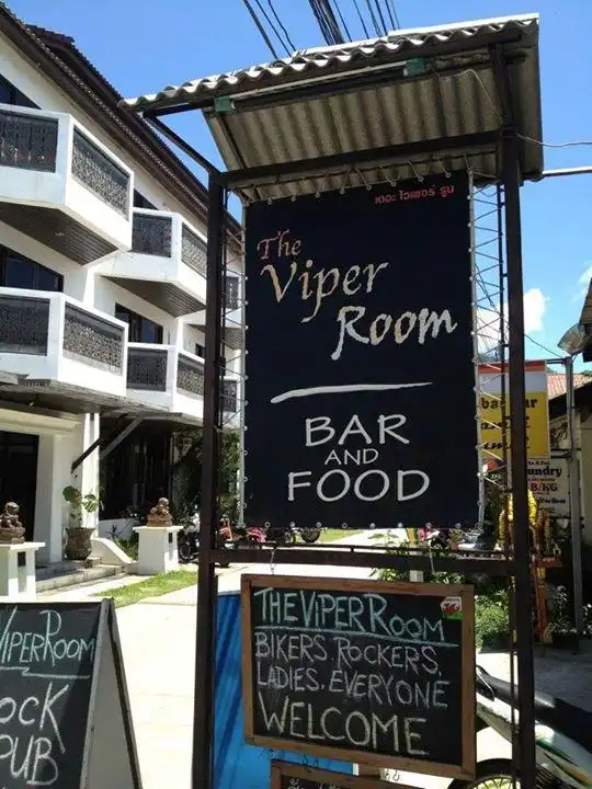 Hotel dekat The Viper Room