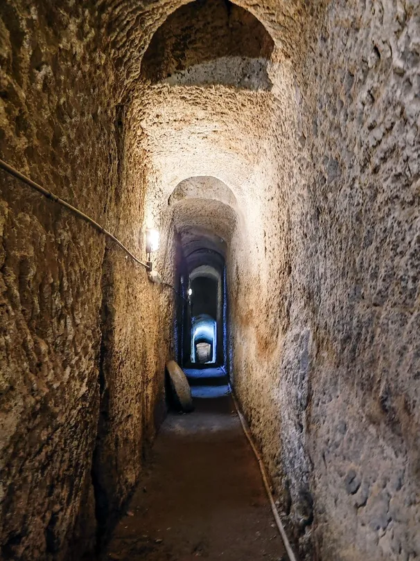 1_Parco Archeologico Citta del Tufo