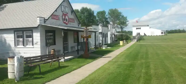 Hotels in Webster