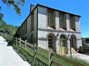 Le Moulin a Papier du Liveau