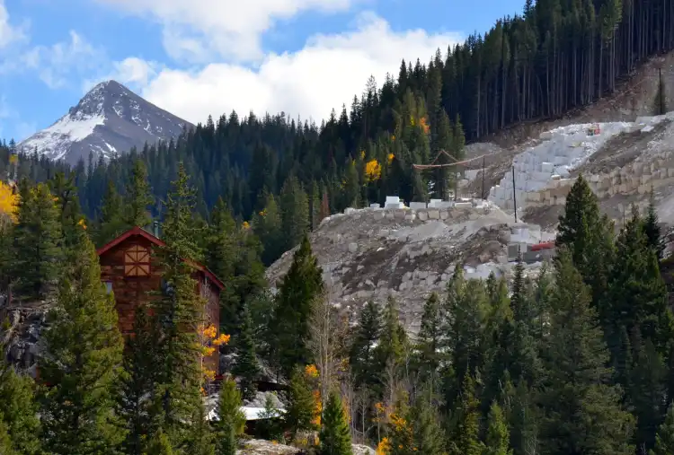 Hotels in Marble