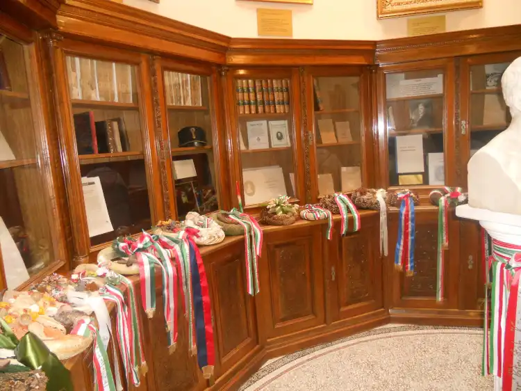 Hotels in Шаторальяуйхей