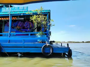 Kompong Luong Floating Village