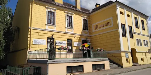Zeitbrucke-Museum