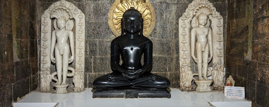 Shri 1008 Bhagwan Mahaveer Digambar Jain Atishaya Kshetra