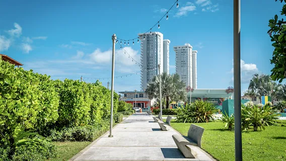 Plaza Pública de Luquillo Rosendo Matienzo Cintrón