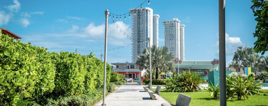Plaza Pública de Luquillo Rosendo Matienzo Cintrón