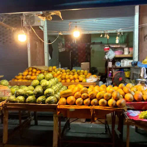 ตลาดกลางคืนสถานีรถไฟพิษณุโลก