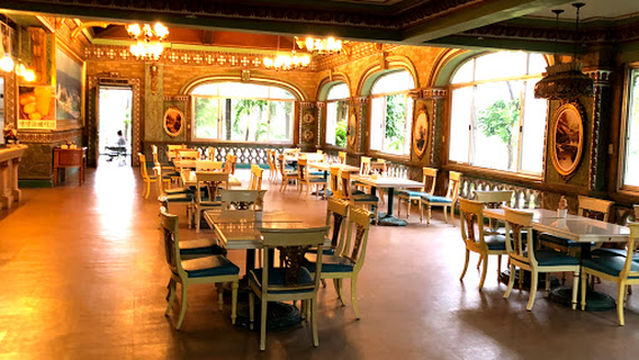 Royal Garden Golf & Country Club