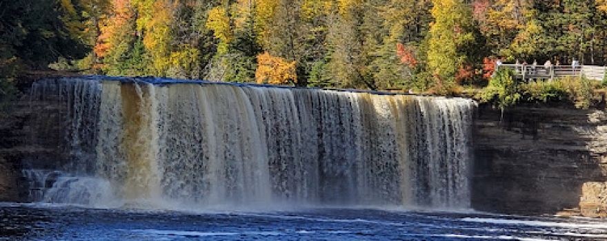 Tahquamenon Upper Falls