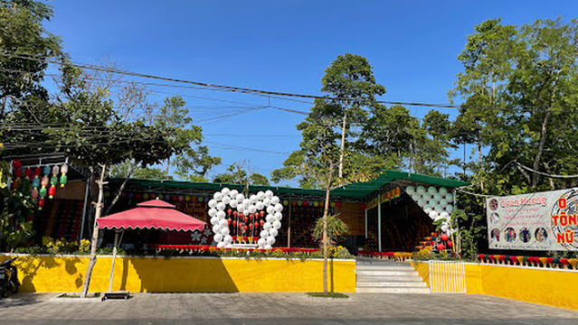 Thuy Xuan Incense-making Village