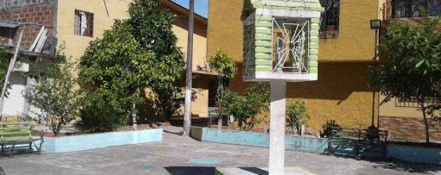 Barrio El Cacique Park
