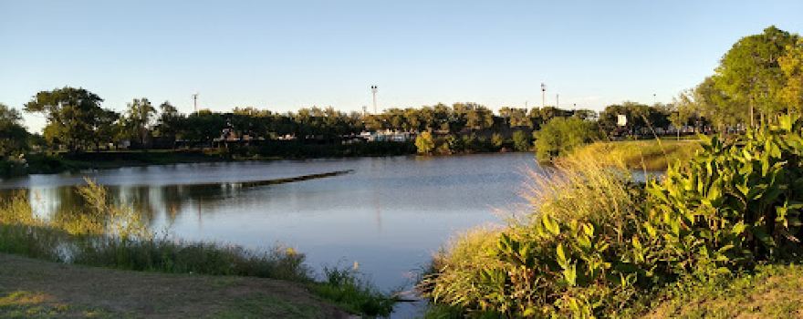 Lago Henry Dellarossa Park