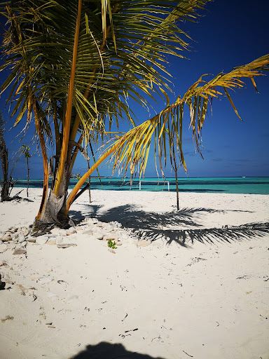 Tiket pesawat Kuala Lumpur Maamigili Island