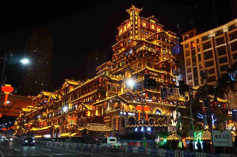 重慶のホテルは複雑な地形を理解して選ぼう！