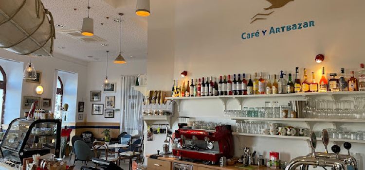 "Sirály B" Café y Artbazar