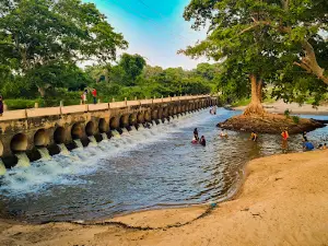 Pondukalchenai Bridge