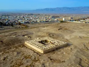 Aveh Caravanserai