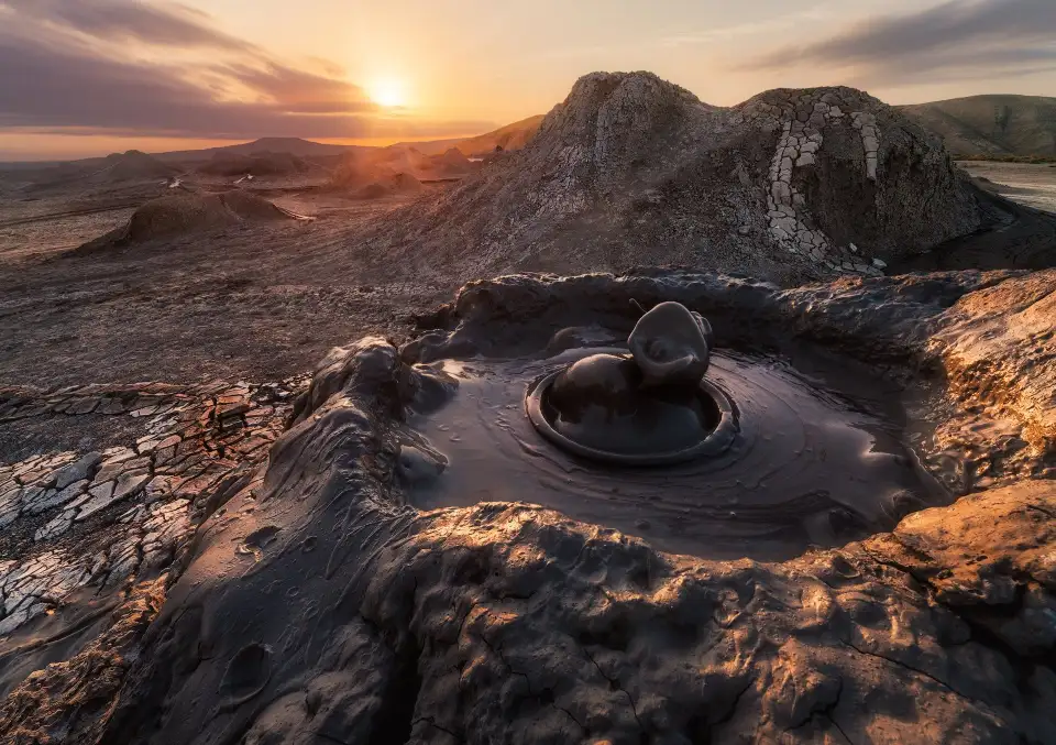 3_Mud Volcano