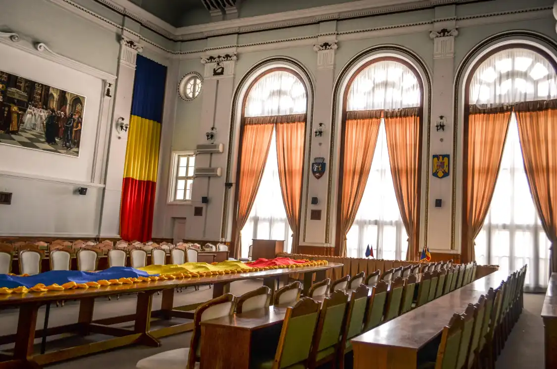 Hotels near The City Hall of Oradea