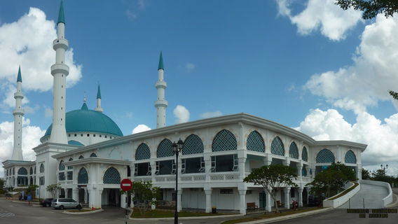 Sultan Iskandar Mosque