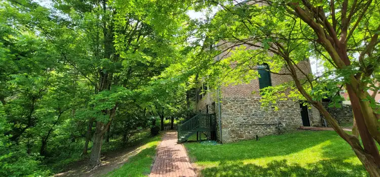 Hotels in Laurel