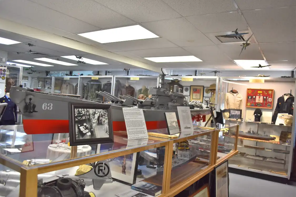 Các khách sạn gần Museum of Military Memorabilia