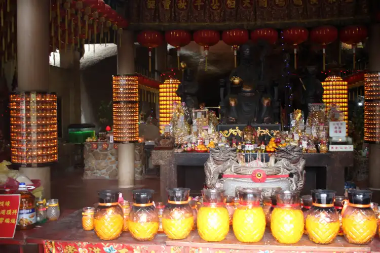 Hotel in zona Bats' Cave Temple