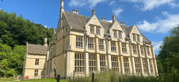 Hotels in Stonehouse