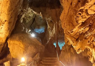 Dragon's Cave