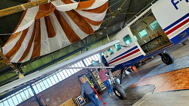 French School of Skydiving Lille Bondues