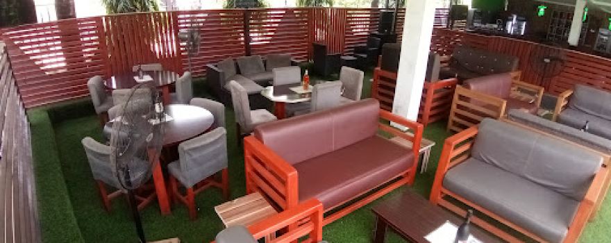 Sports bar