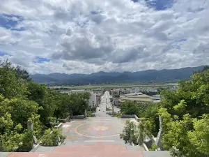 Tượng đài Chiến Thắng Điện Biên Phủ