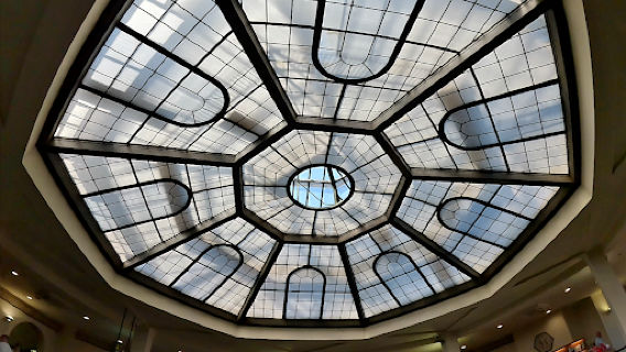 Scala Elicoidale Momo