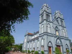 My Hoa parish church