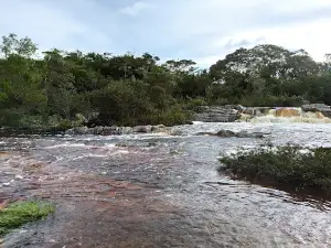 Passagem de pedra