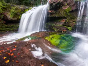 O Kun-de-kun Falls