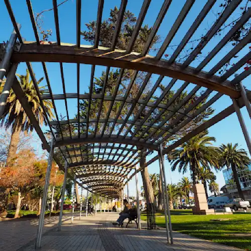 Plaza de Llo-Lleo