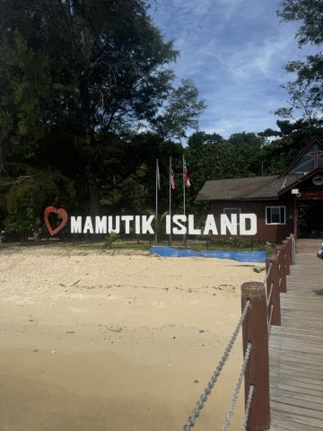 Manutik Island