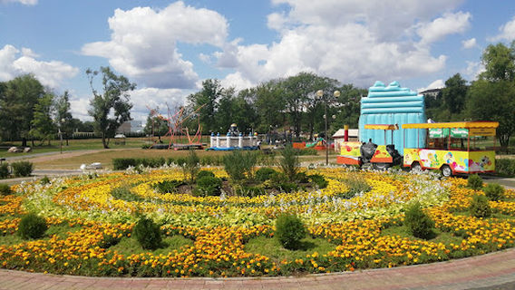 Ardžanikidze Square