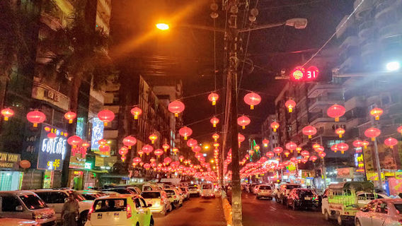 Urban Cue - Thanzay (Iron Market)