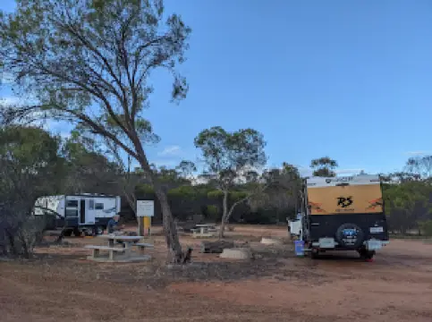 Top Camp Site, Dundas Rocks