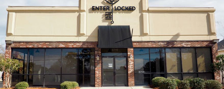 Enter/Locked Escape Rooms