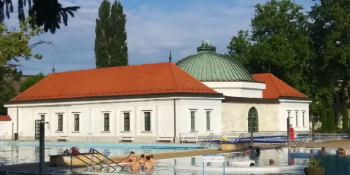 Mineral Bath Swimming Pool Park