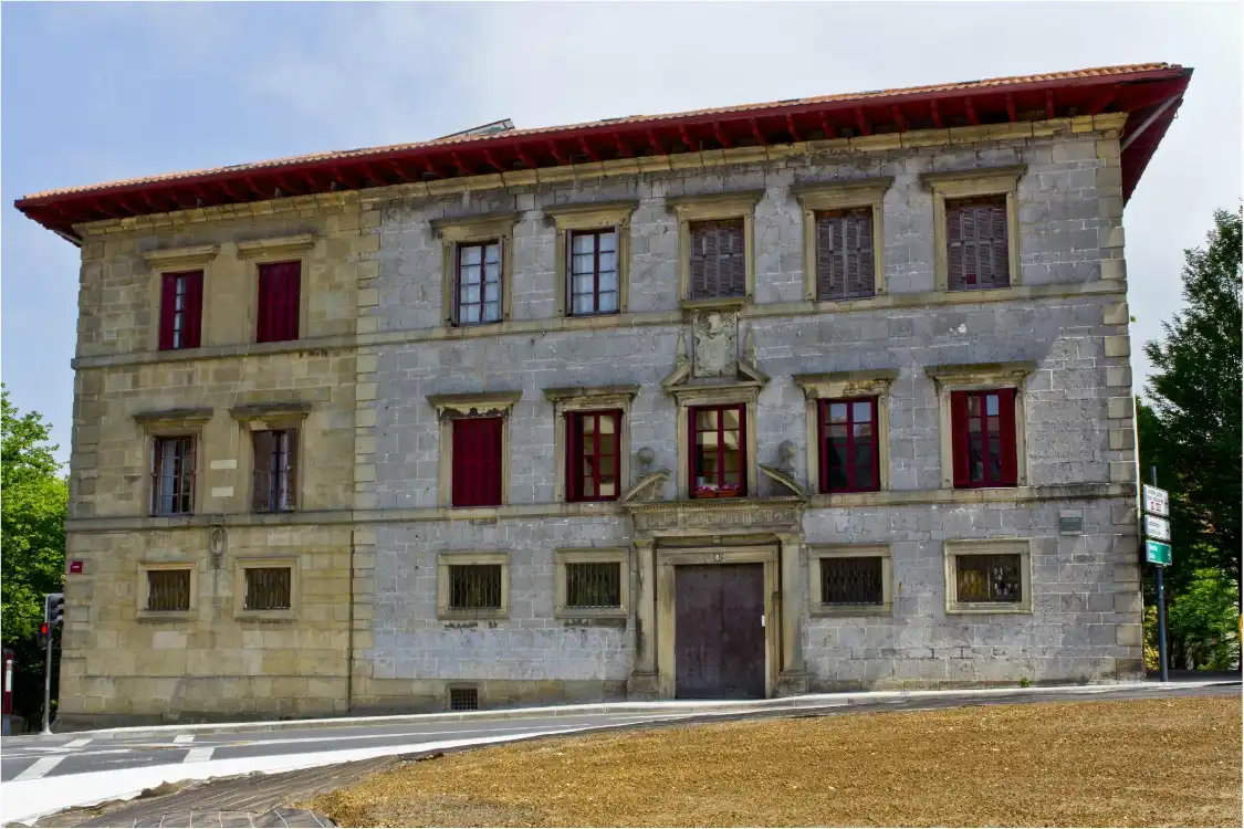 Palacio Arbelaiz附近的飯店