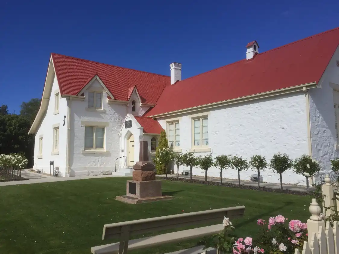 Hotels near East Coast Heritage Museum