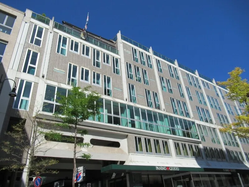 2_Edificio per l’Istituto Nazionale Assicurazioni