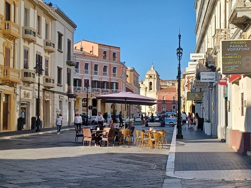 Brussels to Crotone Flights