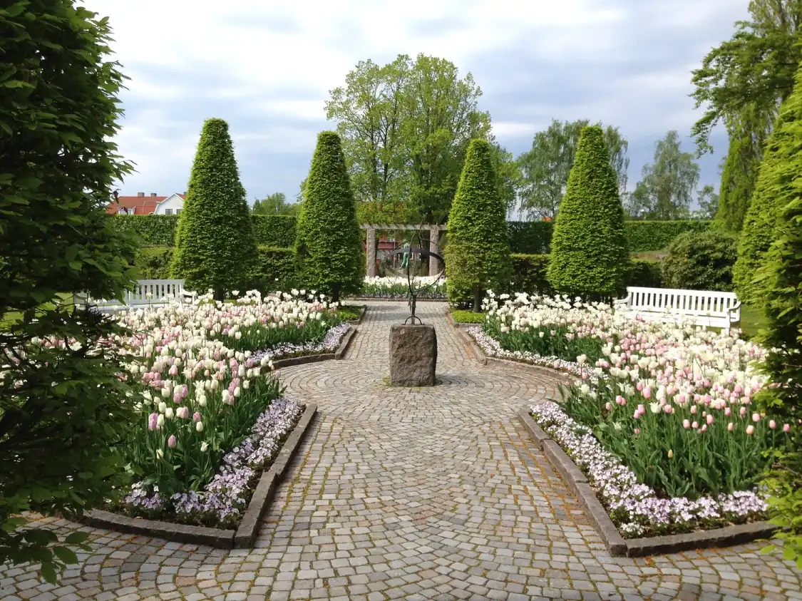 Hotels near Rosengarden